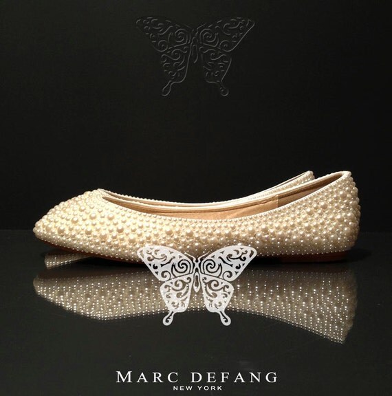 Classic Ivory Pearl Flats