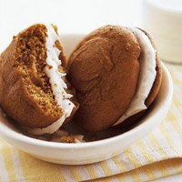 PUMPKIN SPICE WHOOPIE Pies with Marshmallow-Spice Filling - Pumpkin Spice Whoopies - Pumpkin Spice Gobs - SweetBitesMs