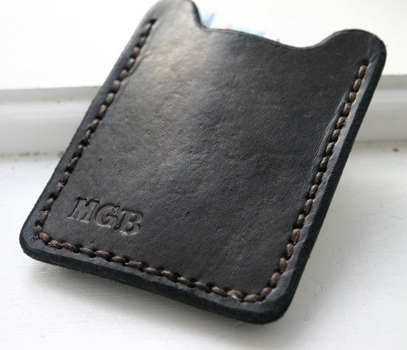 Personalized Mens black leather wallet with money clip - monogrammed credit card holder