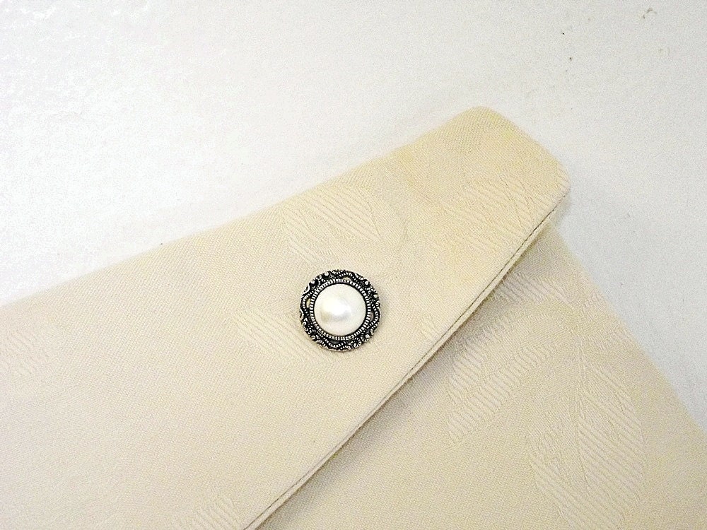 The Victoria - Ivory Cream Wedding Bridal Clutch Bridesmaid Hand made Off White Elegant Simple and OOAK