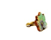 Ring - Flower Ring - Adjustable Ring - Green Mint Flower Ring - Light Brass Filigree Ring - Vintage Jewelry - wooden ring