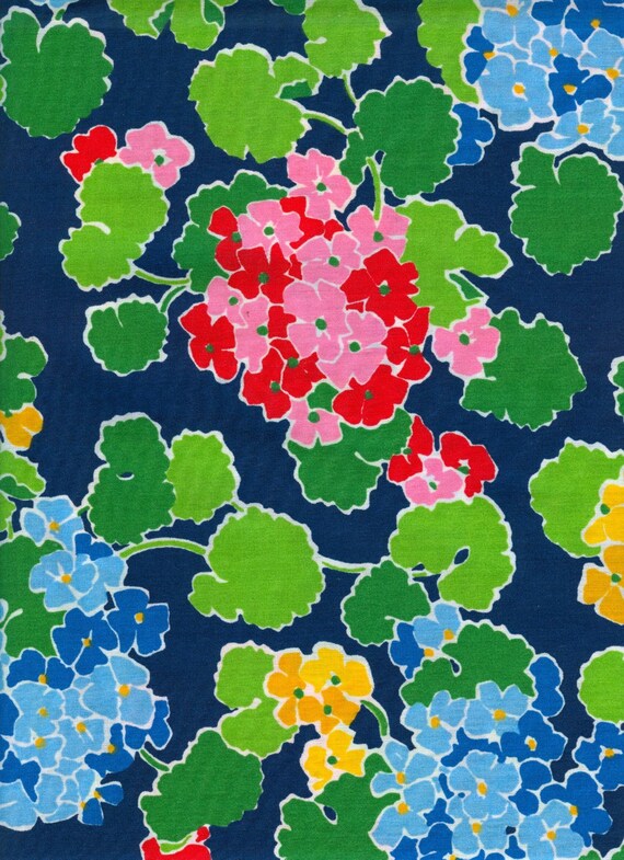 Vintage Hydrangea Fabric - 1 Yard