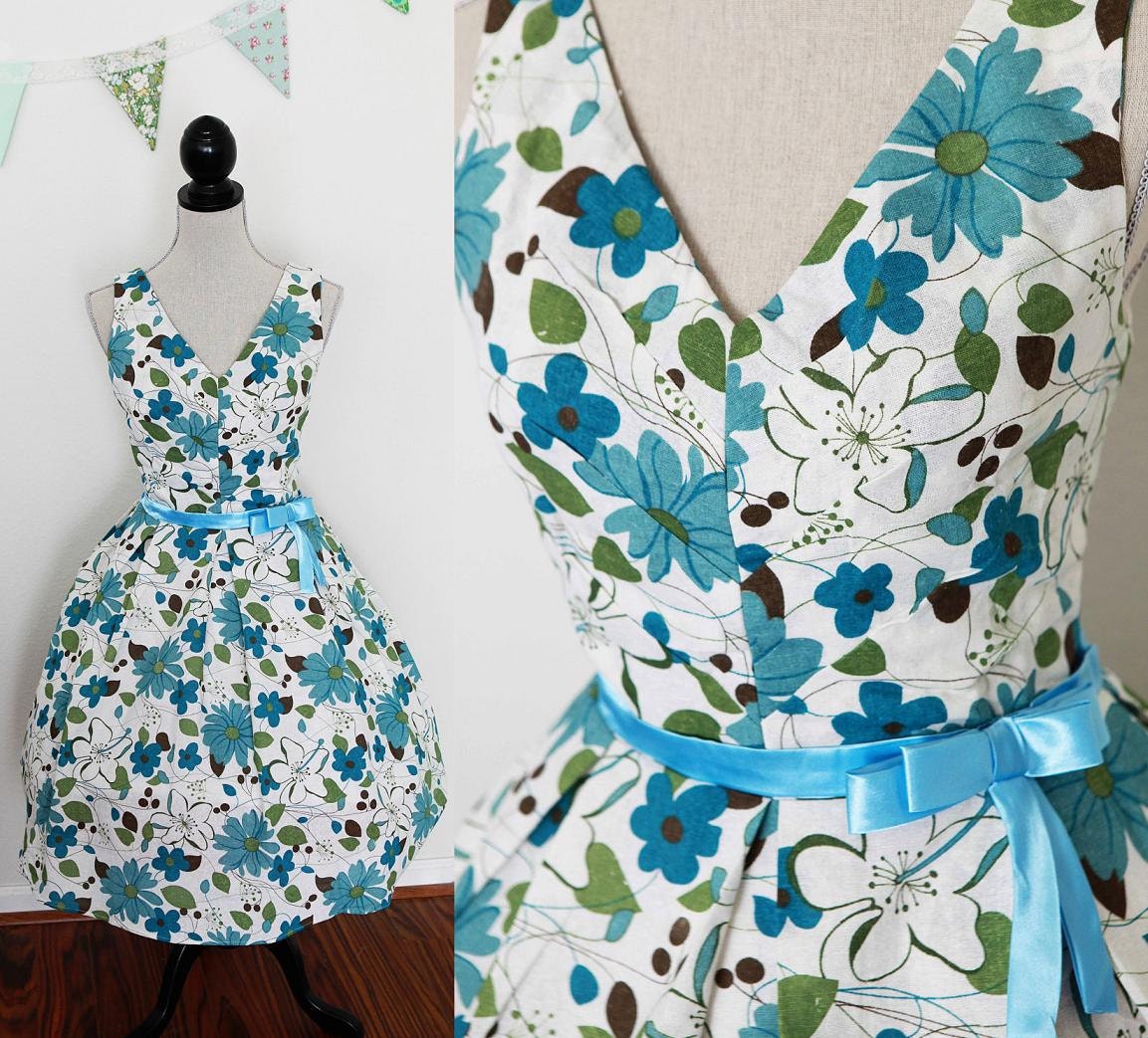 SALE - Floral Dress - Size Large