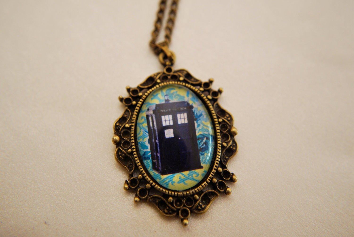 Doctor Who inspired TARDIS cabochon necklace