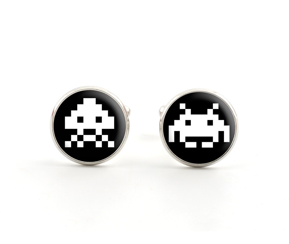 Silver Mens Cufflinks - Space Invaders Jewelry - Classic Arcade Game Cufflinks - Retro Accessories for Men - Game Gifts for Him