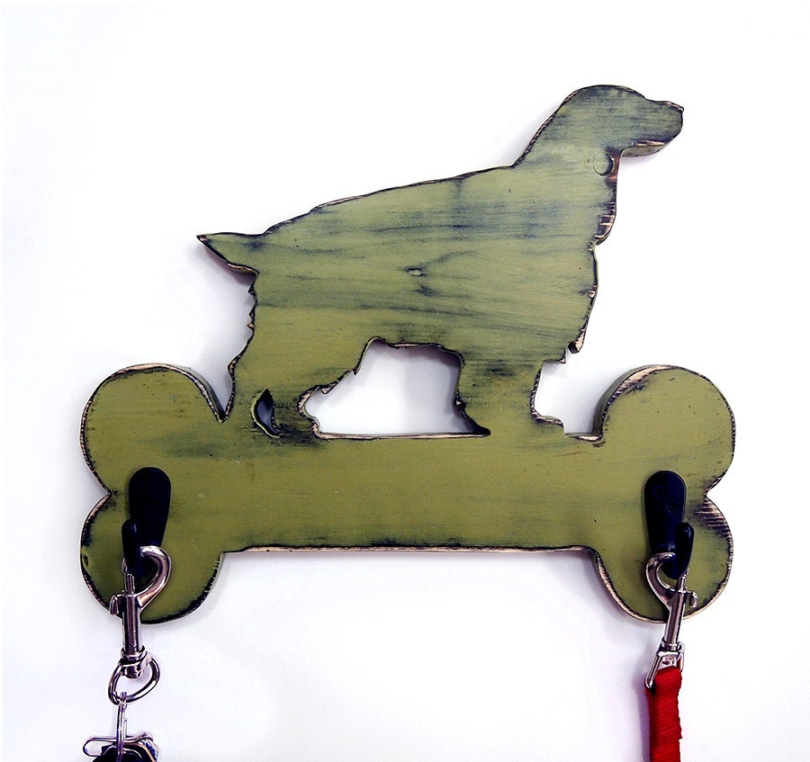 Spaniel Dog leash Holder/ Key Holder (Pictured in Saget) Pine Wood Sign Wall Decor Rustic Americana Cottage Country Chic Key Hook Organizer