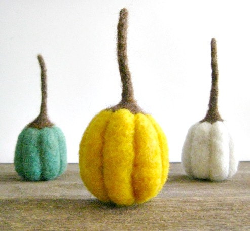 Honey gold needle felt wool, felting batts, wool batts, wool for needle felting, mustard, fall colors 1 oz
