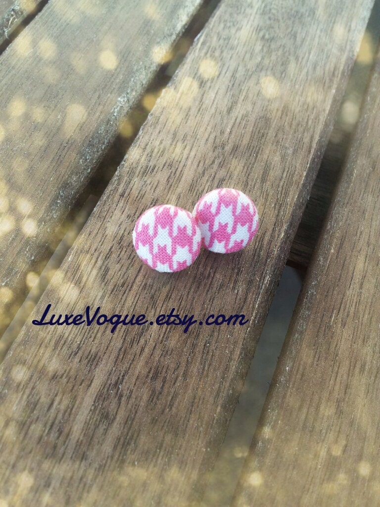 Pink Houndstooth Fabric Covered Stud Earrings on Silver Plated Posts