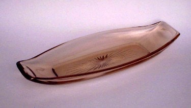 Heisey Celery Relish Dish Yeoman Pattern Flamingo Pink Color Marked Holiday Inspired