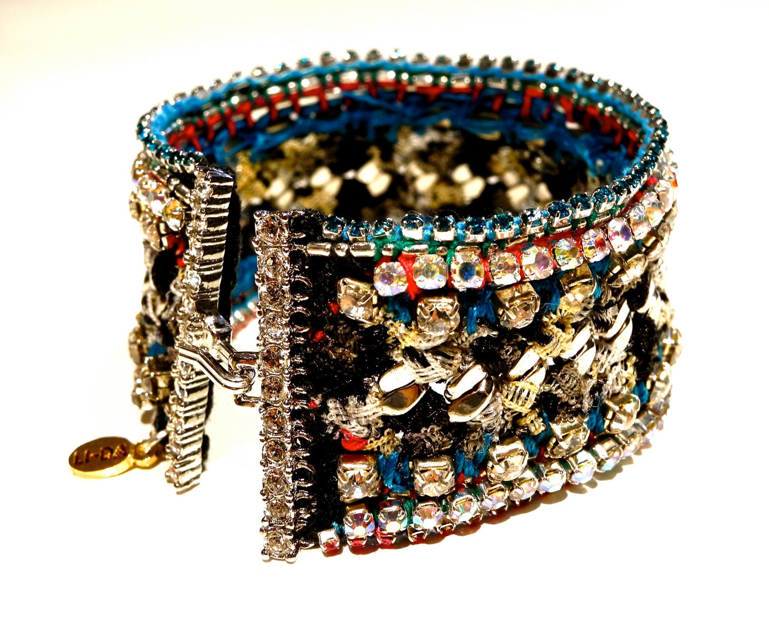 Friendship maxi bracelet made with crystal stones, rhodium plated chain, crystal clasp, thread crochet work, handmade made for Glamour girls