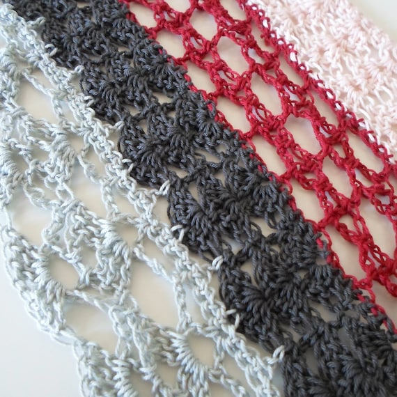 Lovely Lace Cowl