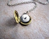 Personalized Necklace -Initial Necklace -Monogram Necklace- Minimalist -Layer Necklace- Bridesmaid Gift- Locket Necklace- Mommy- Mothers