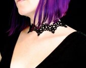 Tatted Lace Choker Necklace - Cathedral