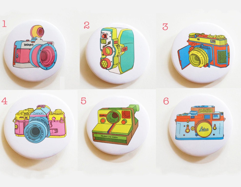 2 1/4" (5.6cm) Vintage Camera Pinback Button Pick 1