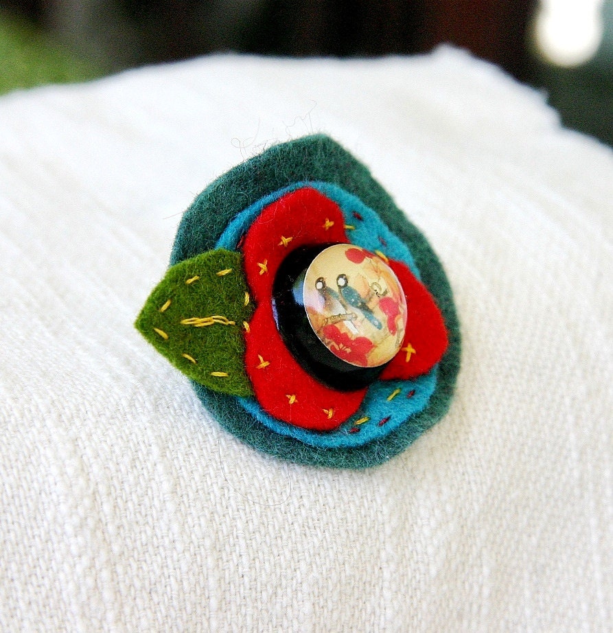 Love Birds - Resin, Felt and Embroidery Pin