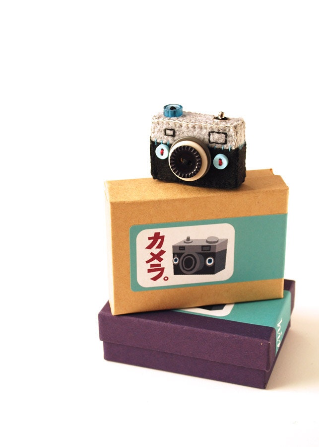 Mini Camera Brooch B