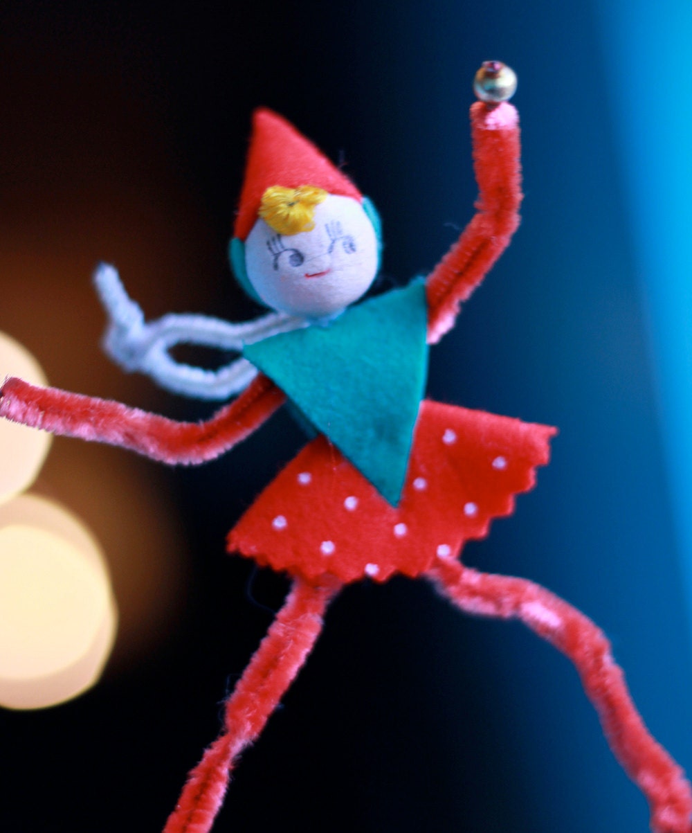 vintage Christmas sprite - chenille and spun cotton - 50s elf ornament tie on
