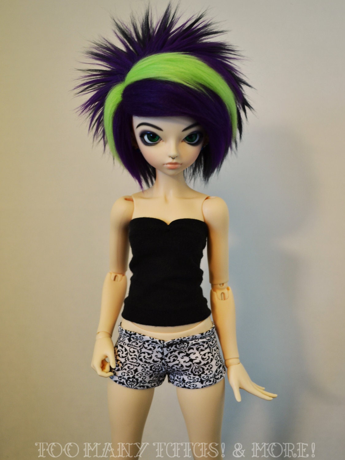 black & white damask print stretch shorts for minifee.