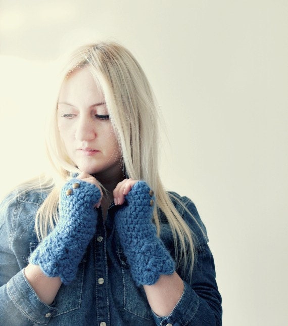 Blue Fingerless Gloves