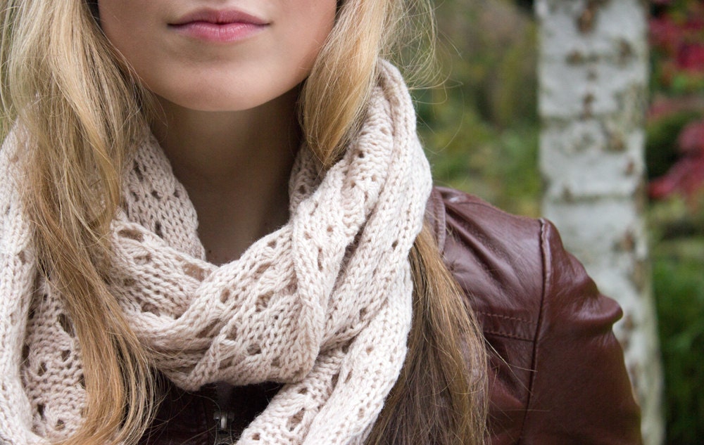 Soft Knitted Nougat Spring Infinity Loop Scarf - Rose Smoke