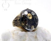 Unisex STEAMPUNK RING Hand Cast Cabochon Watch Parts on Ox Brass Shank Silverplate Setting Ice Resin R0067 by Robin Delargy LooLoo's Box