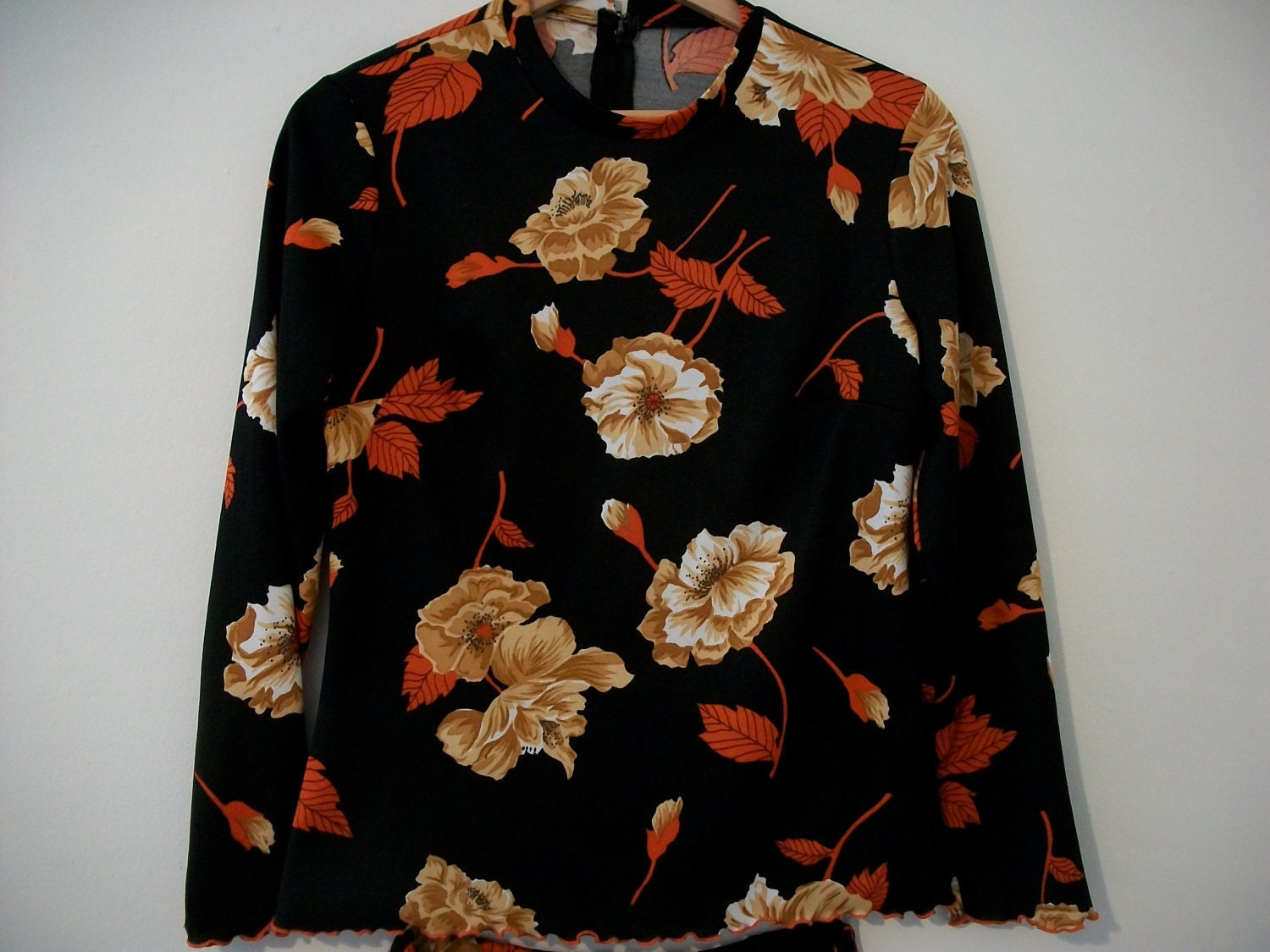 Vintage 70s black and orange Autumn 3 piece set - top, skirt, and scarf - sz 10/12 - FREE shipping
