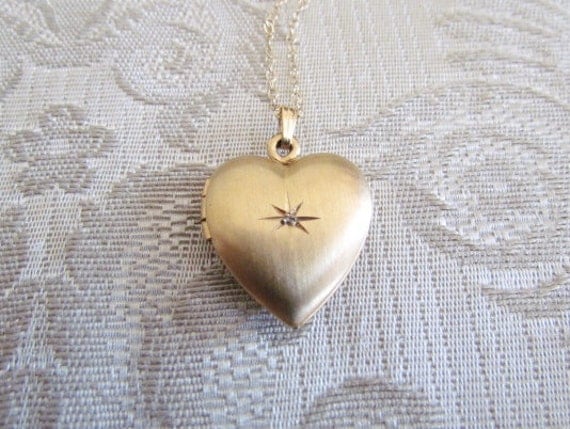 SALE - Locket / Heart Shaped Locket with Diamond Chip c.1960s