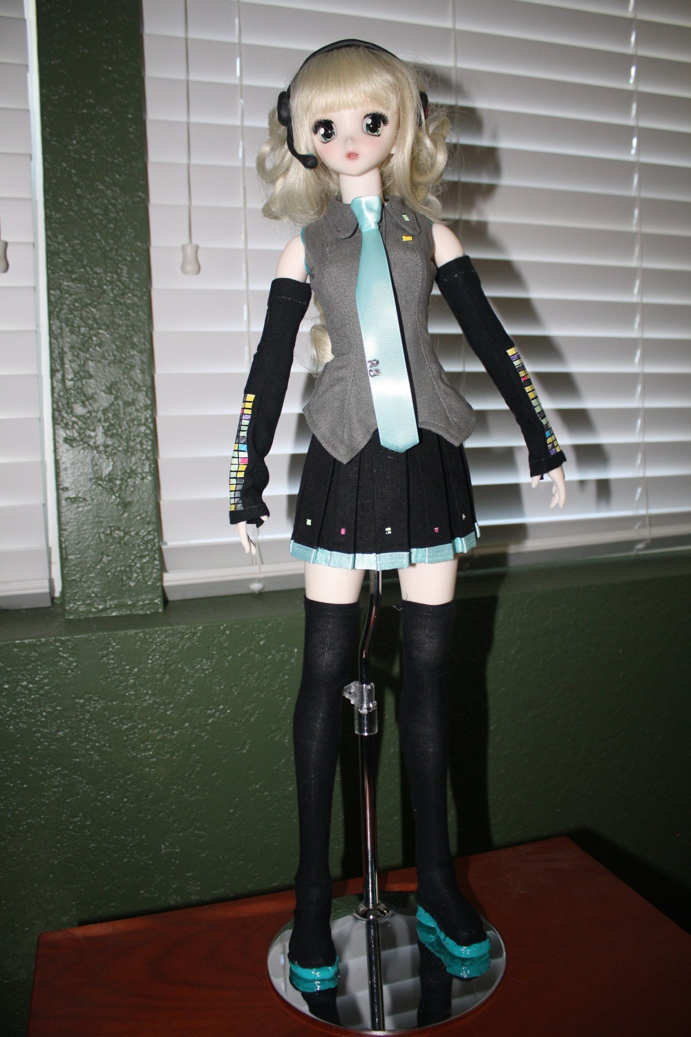 Custom Dollfie Dream And BJD Ball Jointed Doll Clothing
