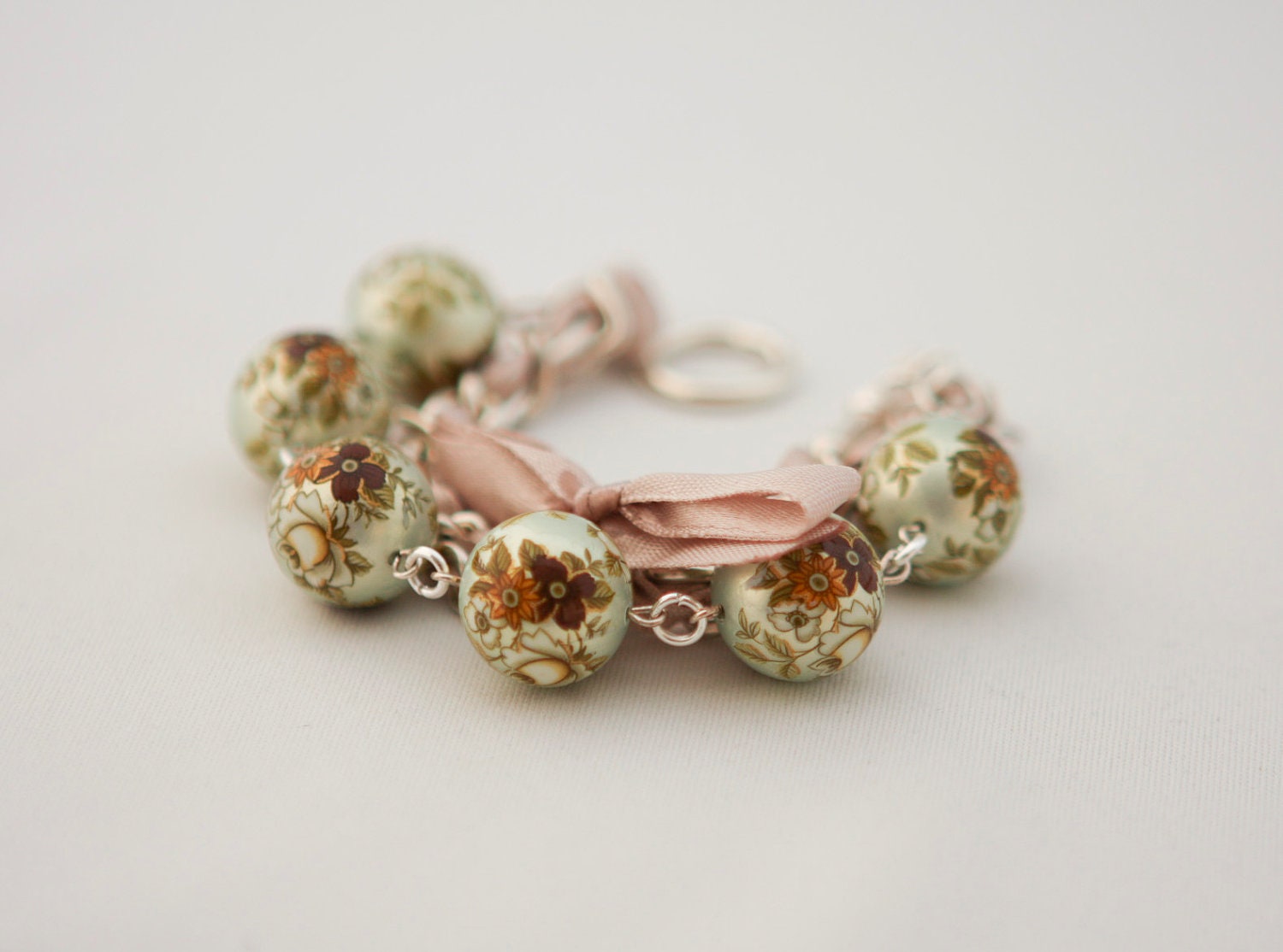 Flowers and Beige Ribbon Bracelet