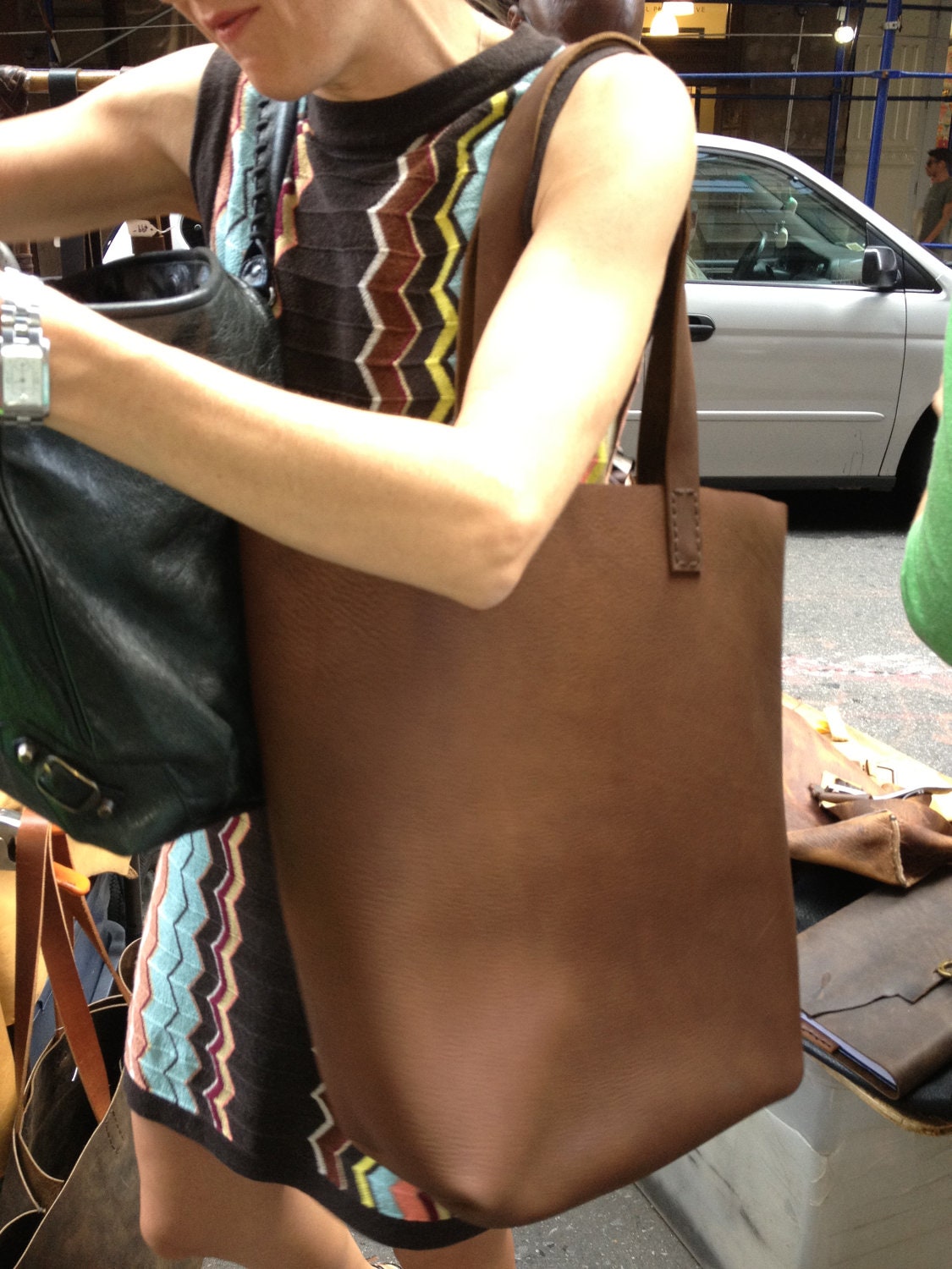 17" Leather Tote for him and her - Handstitched leather by Aixa
