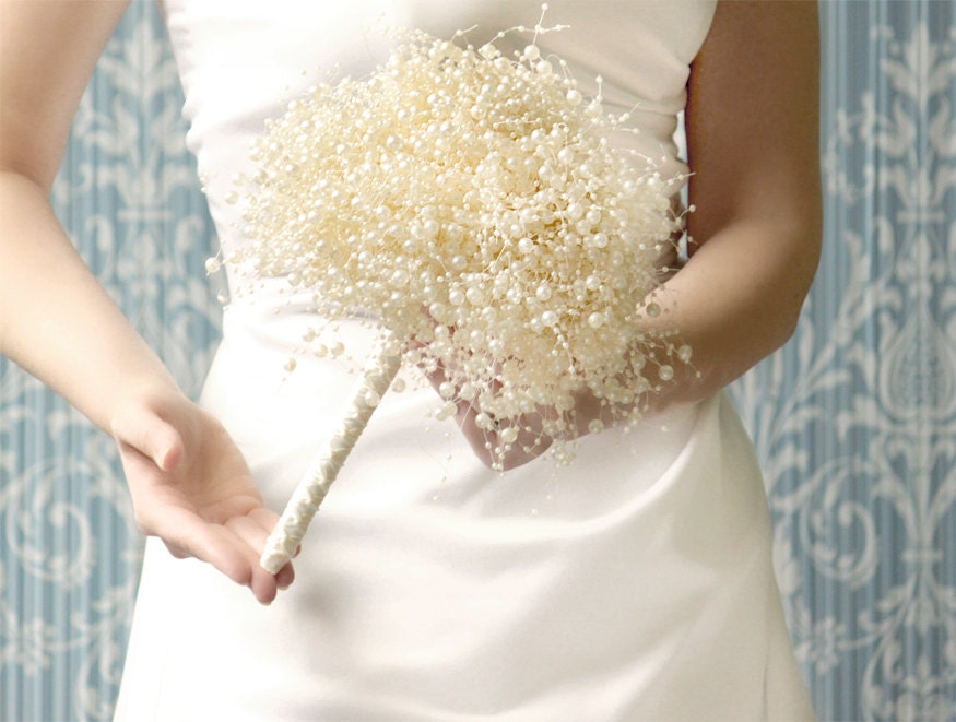 Wedding Flowers - Bridal Bouquet of "Bubble" Pearl Beads - Wedding Bouquets - Fabulous Brooch Bouquet Alternative