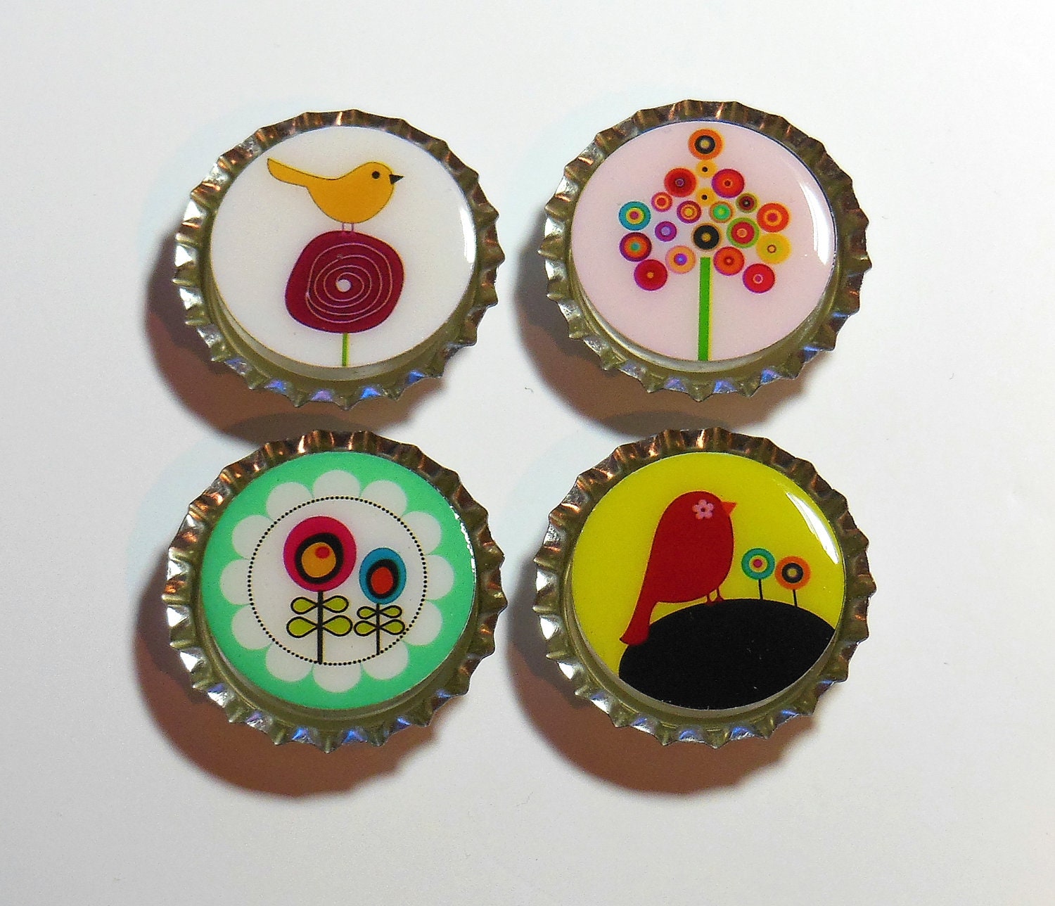 Kitchen Magnets Or Push Pins  / Bottlecap Magnets / Bottlecap Fridge Magnets / Locker Magnets / Memo Board  Flowers And Birds