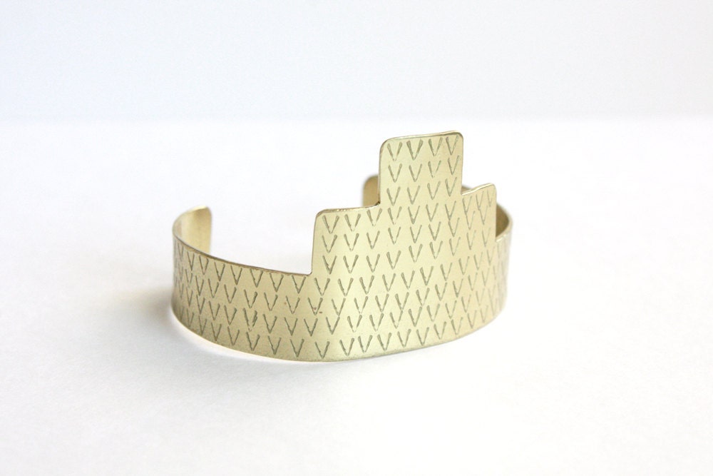 V Steps Brass Cuff