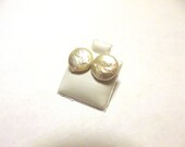 Round Freshwater Pearl Stud Earrings