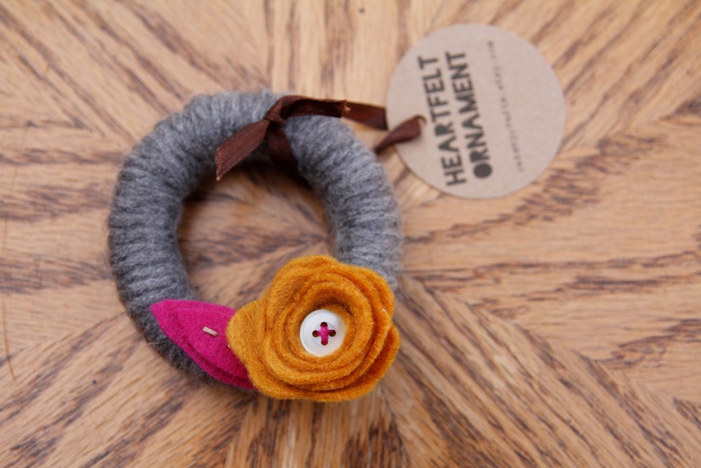 Mini Ornament Yarn Wrapped Wreath with Goldenrod Felt Flower and Fuchsia Leaf by Catshy Crafts