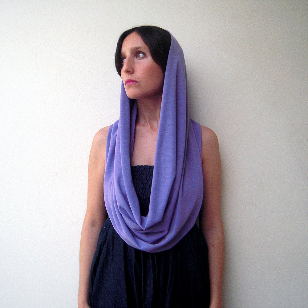 The loop scarf - handmade in lilac
