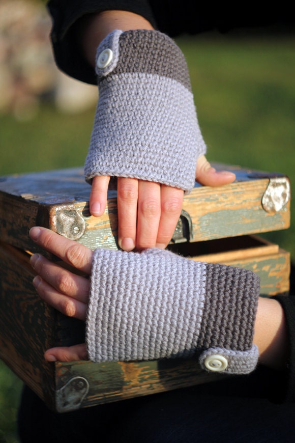 Hand Crochet grey Gloves with Buttons. Arm Warmers. Gift for her.
