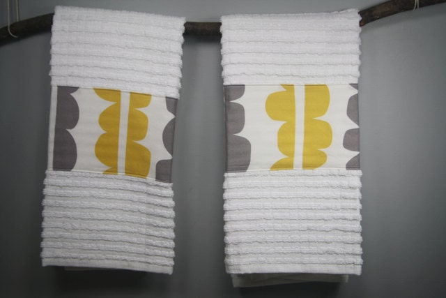 2 dish towels, hand towels, pretty towels