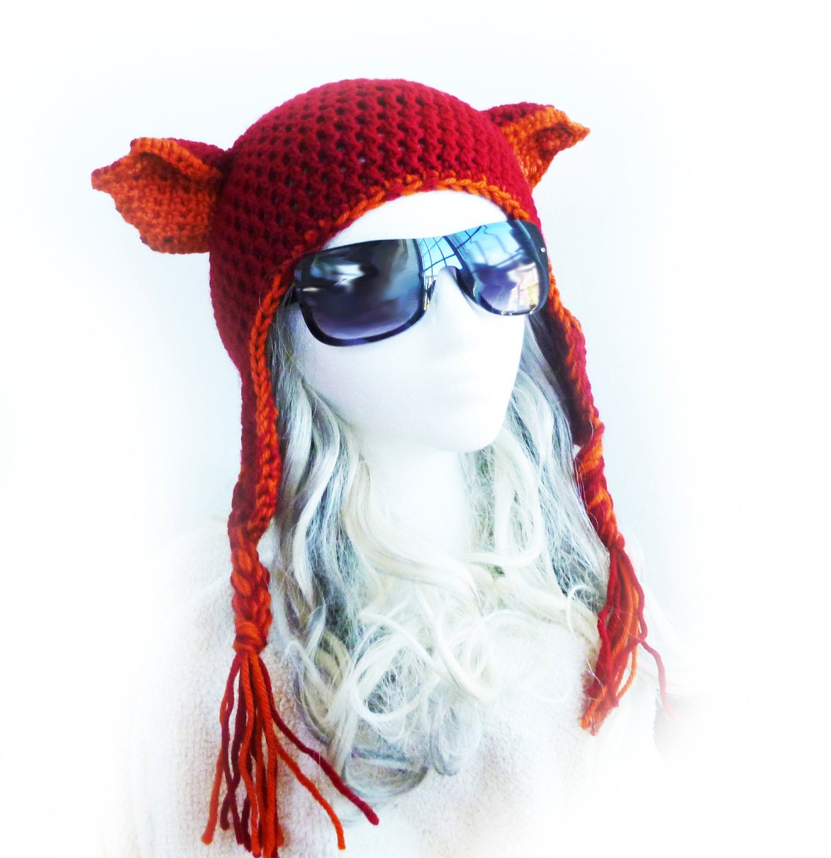 Firefox Ahri League of Legends inspired geeky beanie. Red fox ears Earflap beanie. Red orange hand crochet cat ears hat