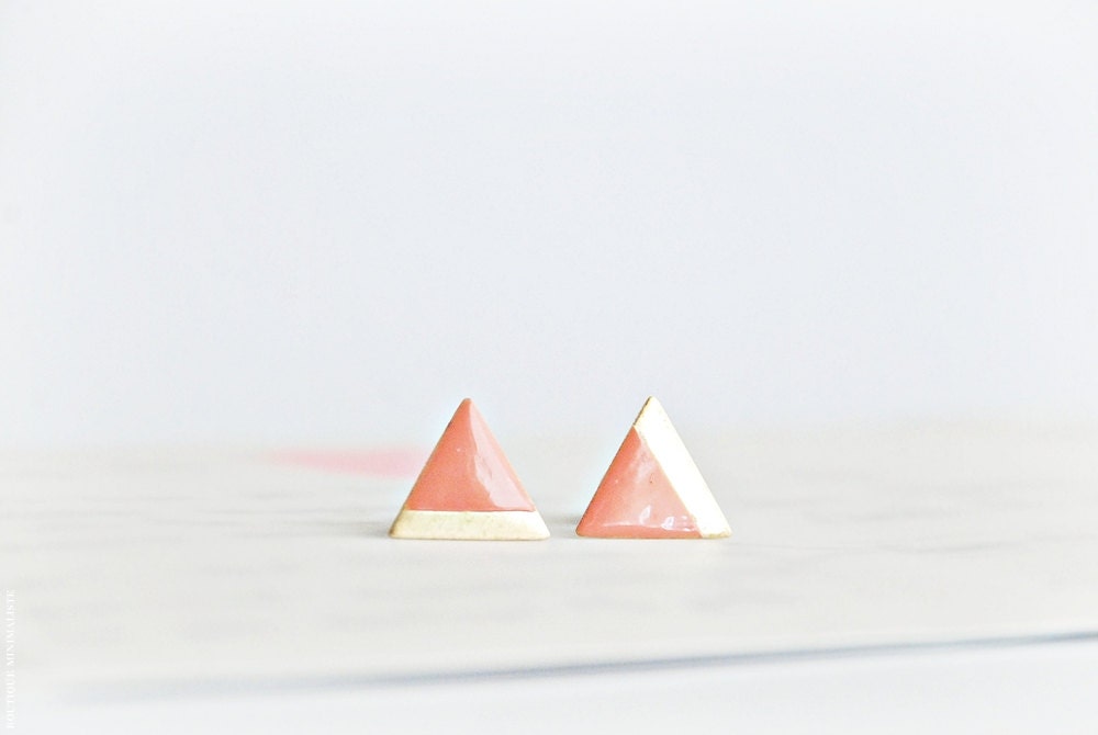 Coral Peach Dipped Triangle Earring Studs