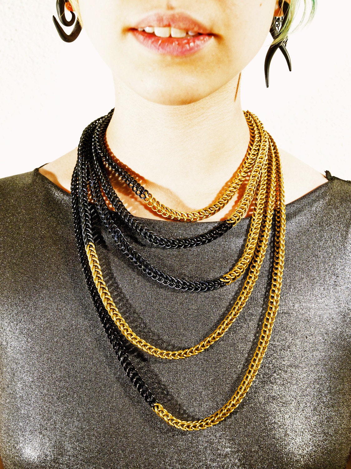 Chainmaille 5 stranded Necklace in Brass and Black persian weave