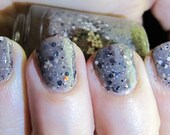 Dire Wolf Nail Polish - MINI - grey lacquer with non-sparkly glitter