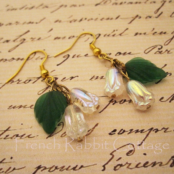 LILY of the VALLEY EARRINGS. Jewelry Wedding. Glass Dangle Earrings. White Tulip Flowers, Green Leaves. Woodland. Nature. Vintage Inspired