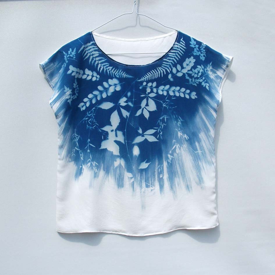 Foliage Print - Cyanotype Tee - Silk Blouse/Top - Indigo Blue and White - Floral - Small