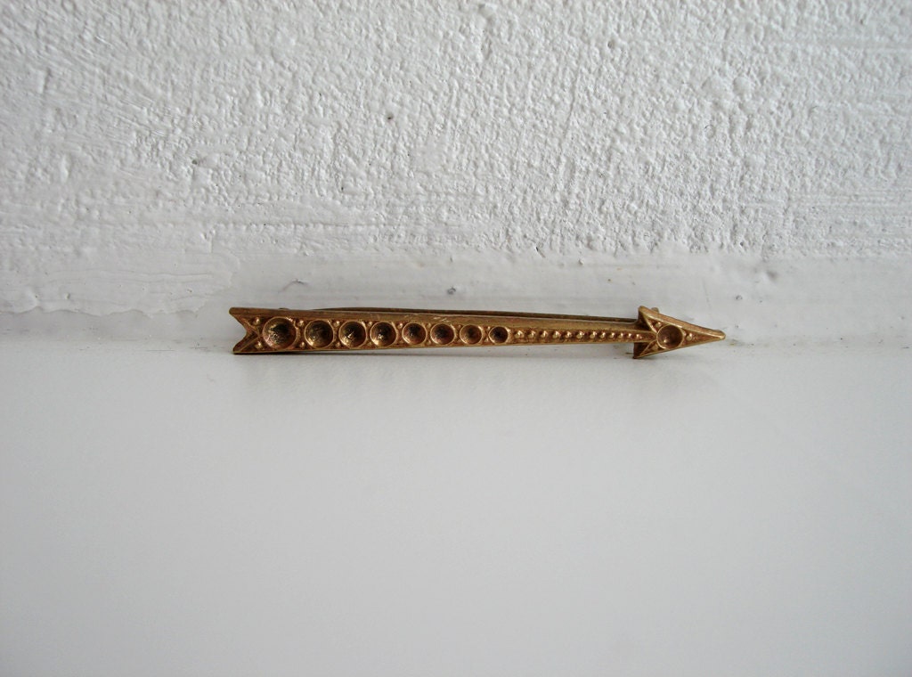80's Pin, Metal Arrow Brooch