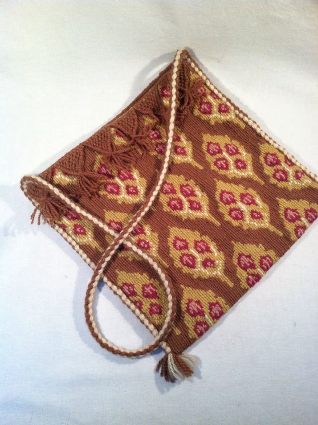 Vintage KNIT BOHEMIAN PURSE / Olive Green Leaf Pattern and Yellow Satin Interior / Very Unique