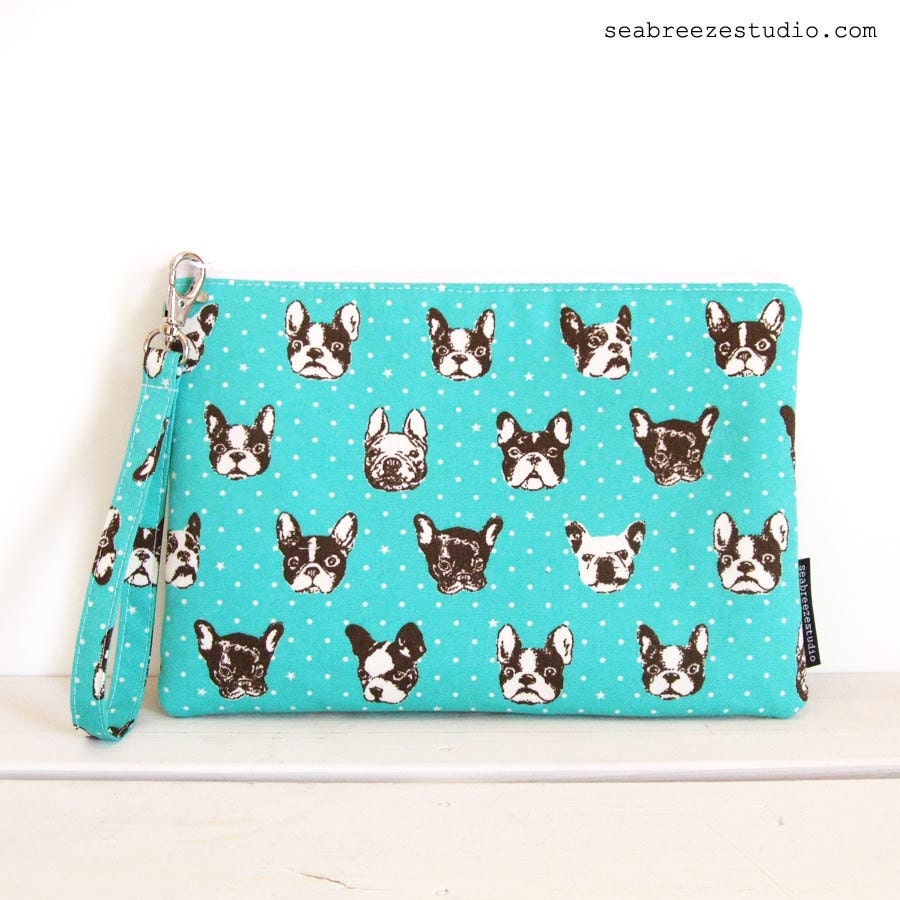iPad mini or 7 inch tablet case - French bulldog
