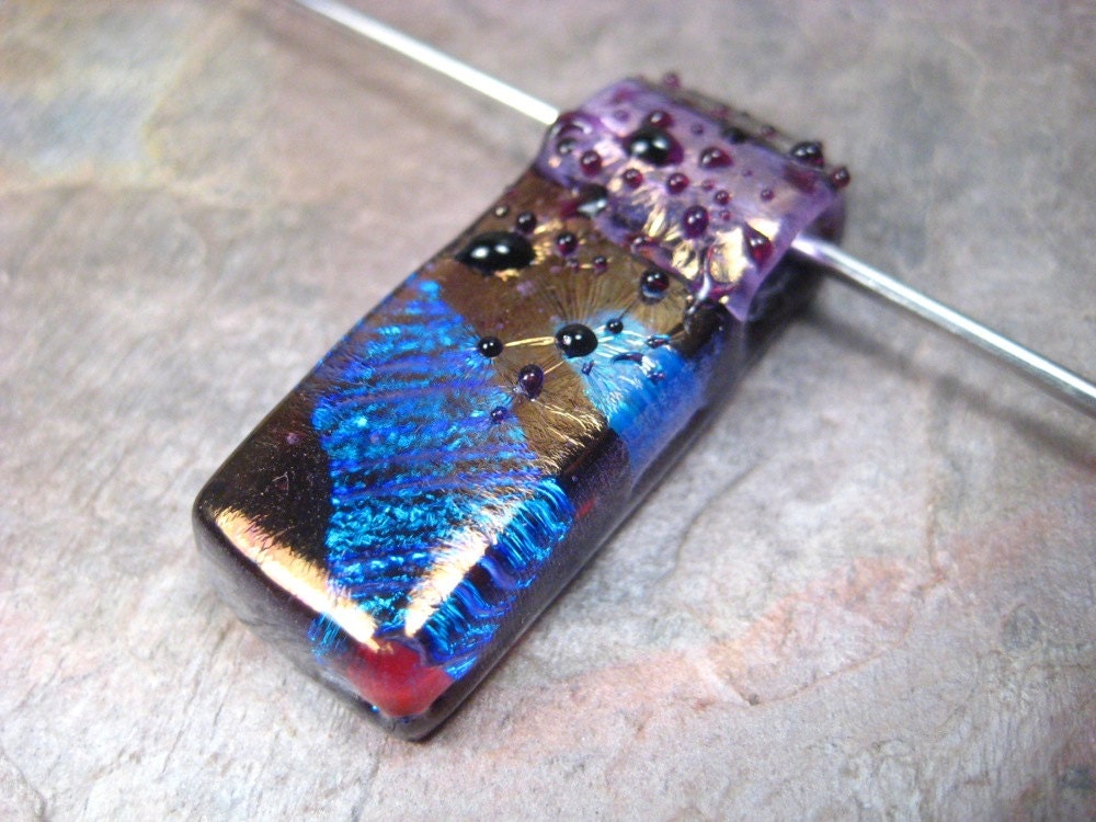 Crushed velvet fused glass pendant