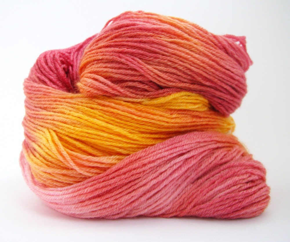 Pink orange sock wool, hand dyed fingering, 4ply superwash BFL bamboo wool, Perran Yarns, Fruit Salad, knitting crochet, nectarine