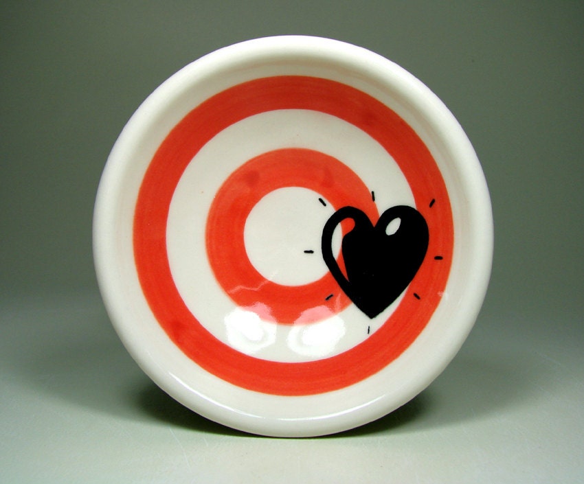 small dish heart throb (striped clementine)------READY TO SHIP